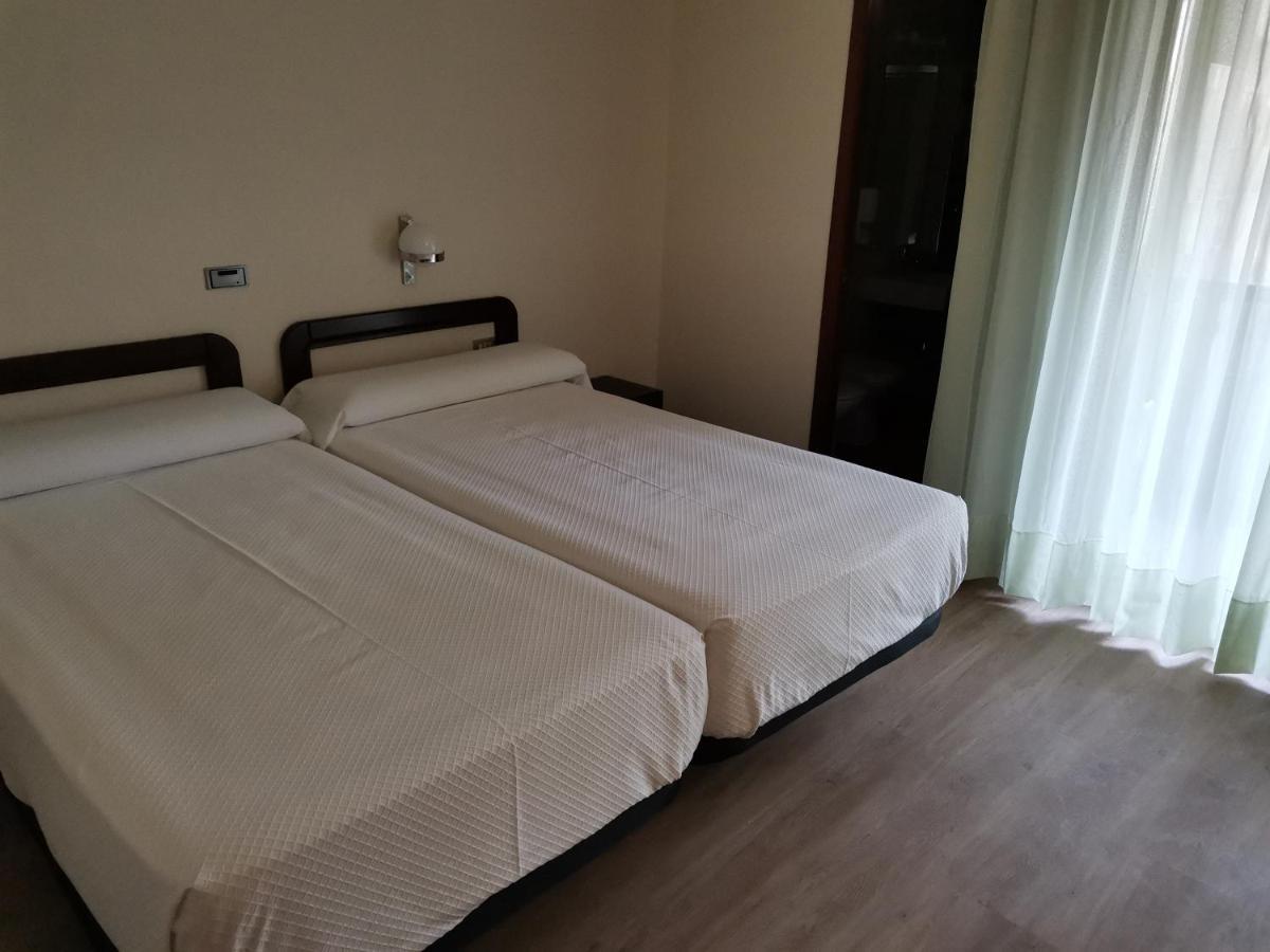 Hotel Parque Porrino Bagian luar foto