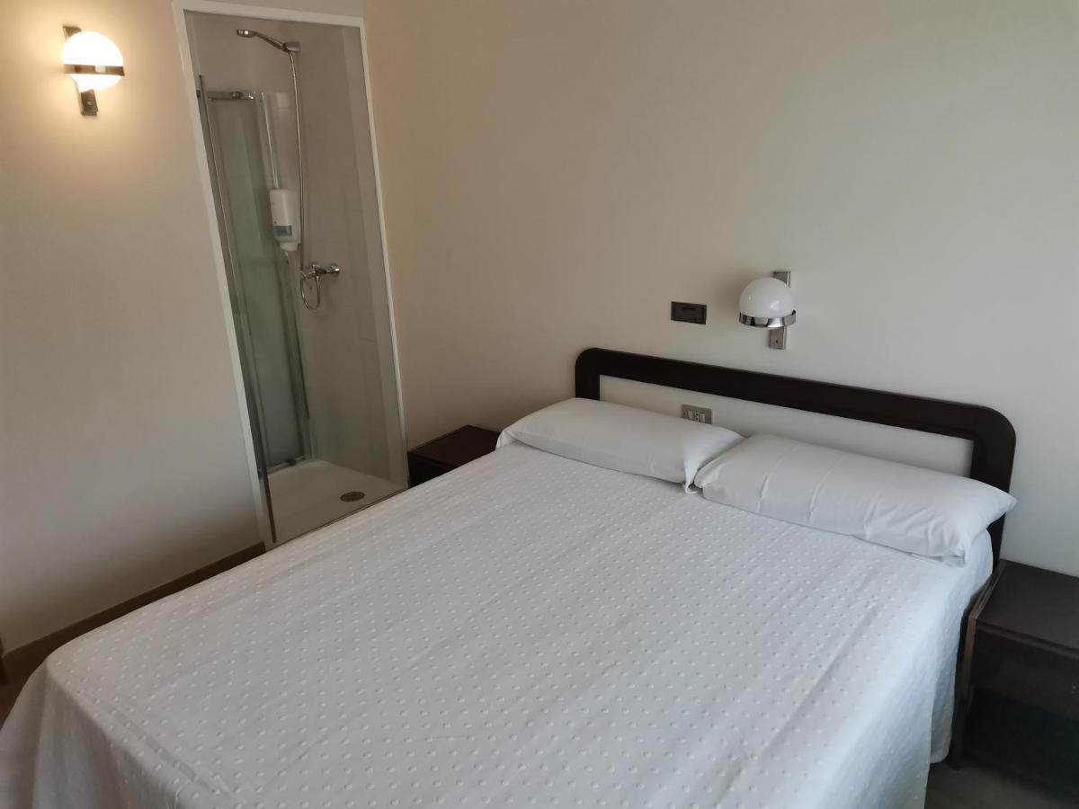 Hotel Parque Porrino Bagian luar foto